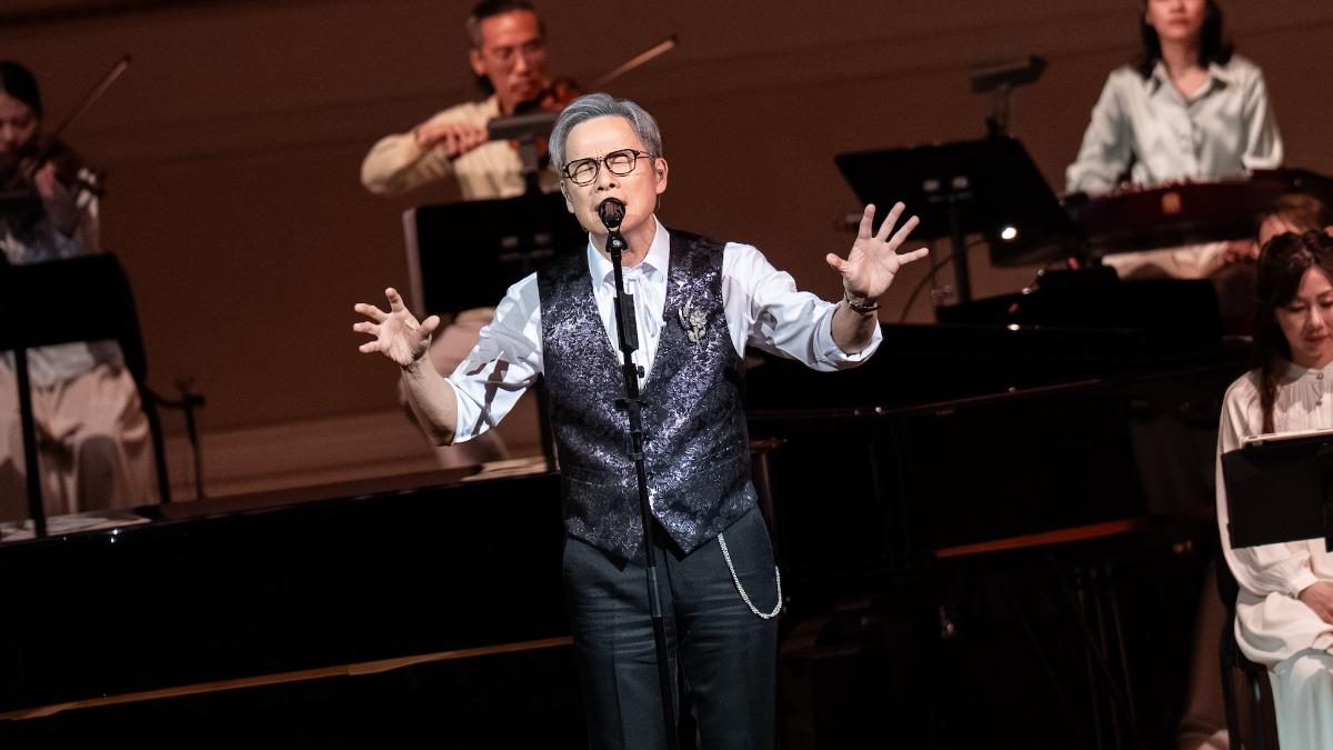 72歲大咖歌王登紐約殿堂!爆遇「2困難」 吐真實心聲