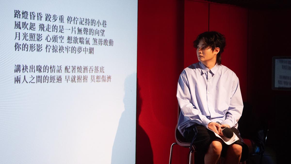 許富凱衝破尺度!推床戰情慾歌「想到日本天王」 還想加啪啪聲