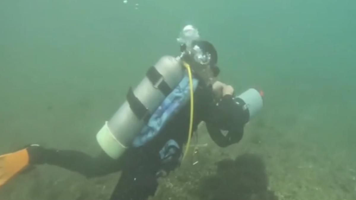 水中推進器使用示意畫面。（圖／基隆市救難協會教練 曉龍）