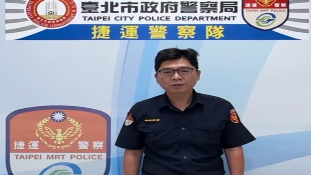 捷運警察隊第四分隊小隊長楊國芳說明。(圖/TVBS)