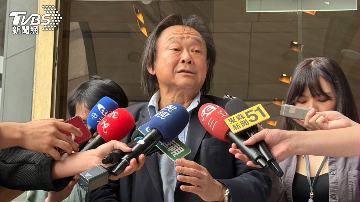 讚沈伯洋從「頭」開始重塑市長樣貌 王世堅:大家拭目以待