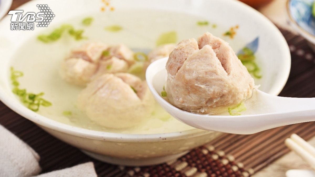 貢「ㄨㄢˊ」怎麼寫?今昔寫法竟不同 網哀號:白活40年