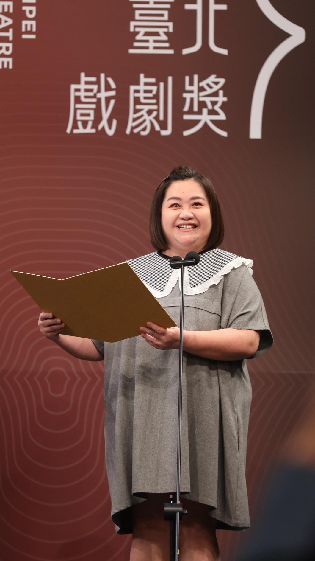 鍾欣凌參與劇場界盛事。(圖/臺北表演藝術中心提供)