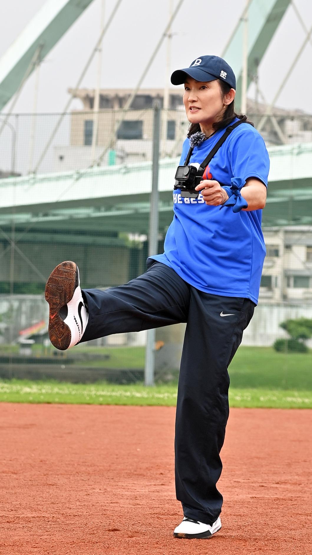 藍隊隊長錢薇娟。(圖/《全城地圖:最強明星隊》提供)