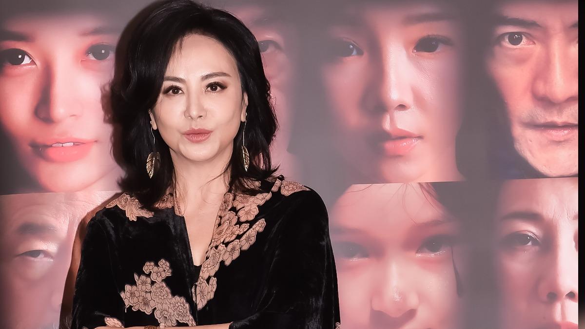 59歲田麗笑談張凌赫:比他帥的更多!郭鑫聞舊愛王俐人婚變反應曝光