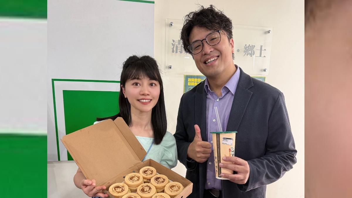 跟高嘉瑜合掛看板？沈伯洋喊爭取跟學姊「一起奮鬥」：我剪完頭髮了