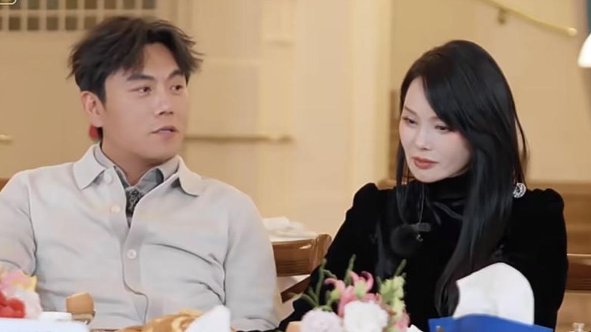 伊能靜連辦3場婚禮內幕原因曝光 曾幻想為哈林披白紗卻留憾!秦昊心疼喊話寵妻惹哭網