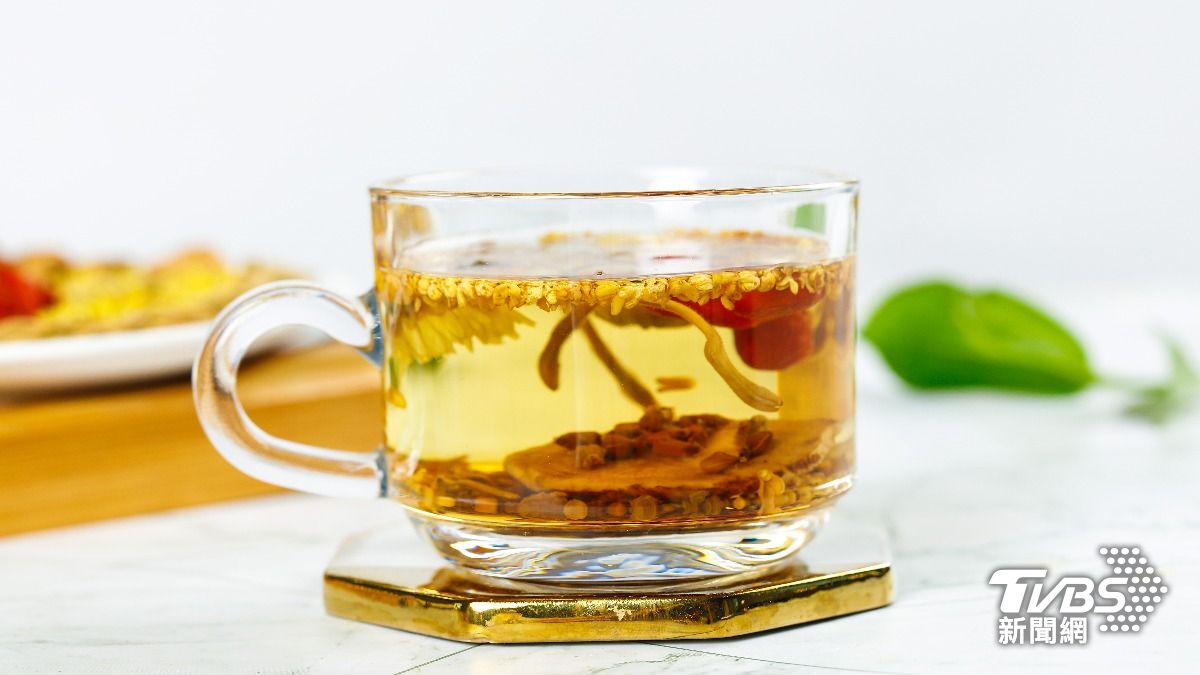 立夏超濕熱!醫推「清肝明目茶」解暑又養肝:2步驟在家簡單泡