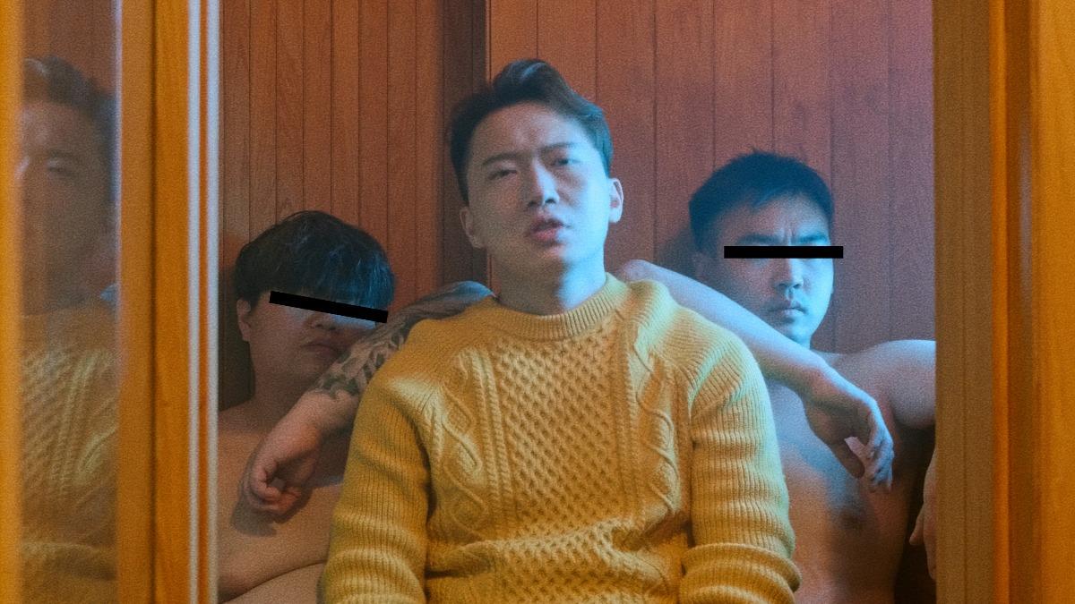 傻眼了!男歌手過海關「遭沒收50萬現金」 還險遇女模仙人跳