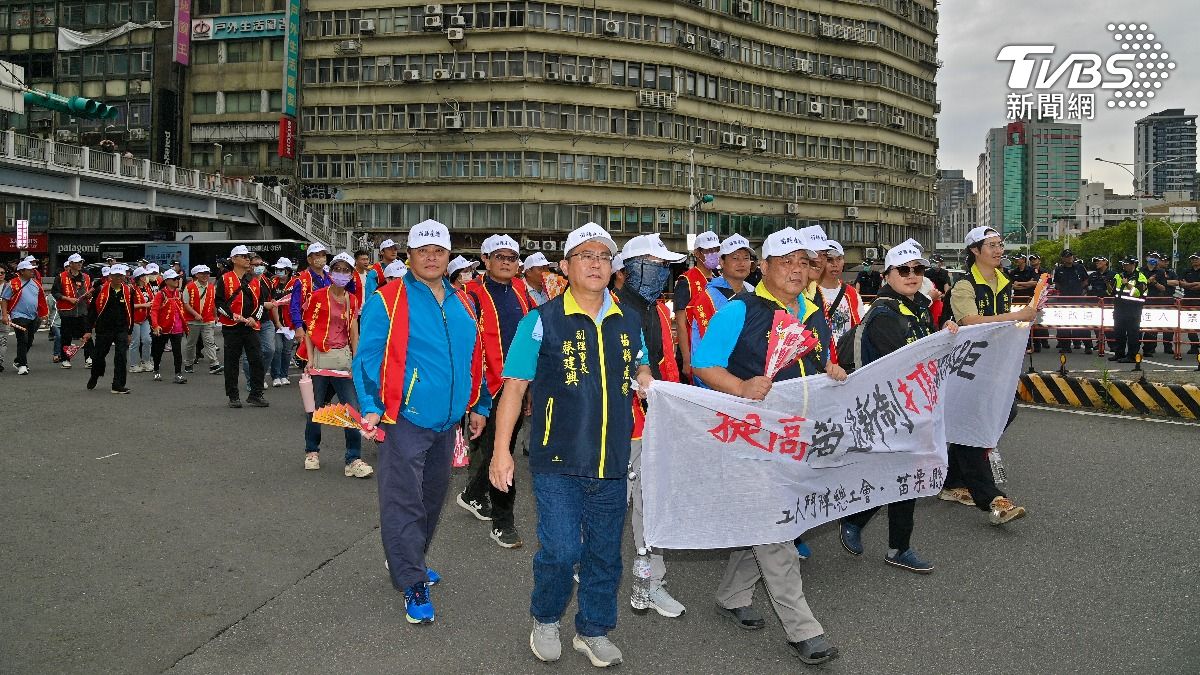 勞動節-勞工-遊行-勞退-雇主-退休-工會-戴國榮-勞保-勞退舊制-勞退新制-資遣費