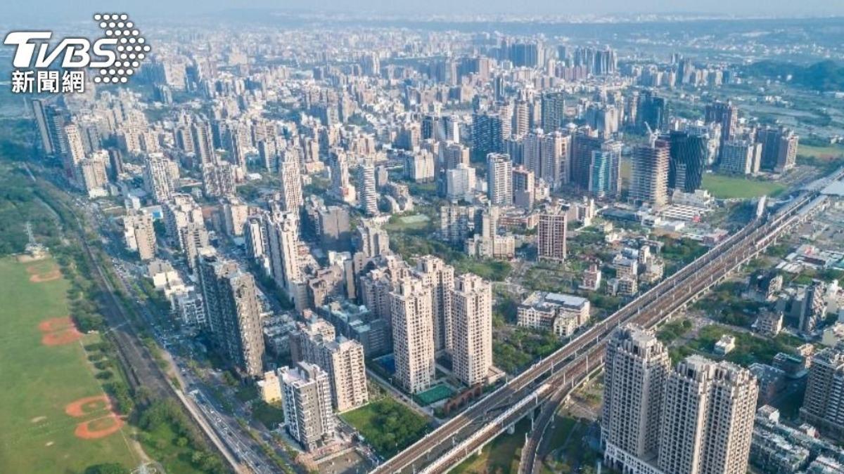 天母與民生社區不再是網友認為的「天龍國」。（示意圖／shutterstock達志影像）