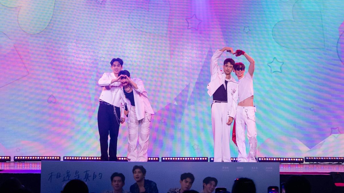 夏和熙FANCON激吻楊翹碩 葛兆恩撲倒紀成澔:根本在發糖