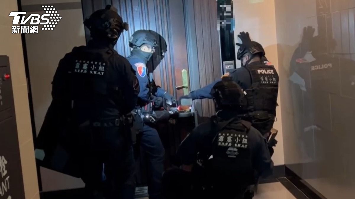 警方於新北、高雄進行兩波查緝行動。(圖/TVBS)