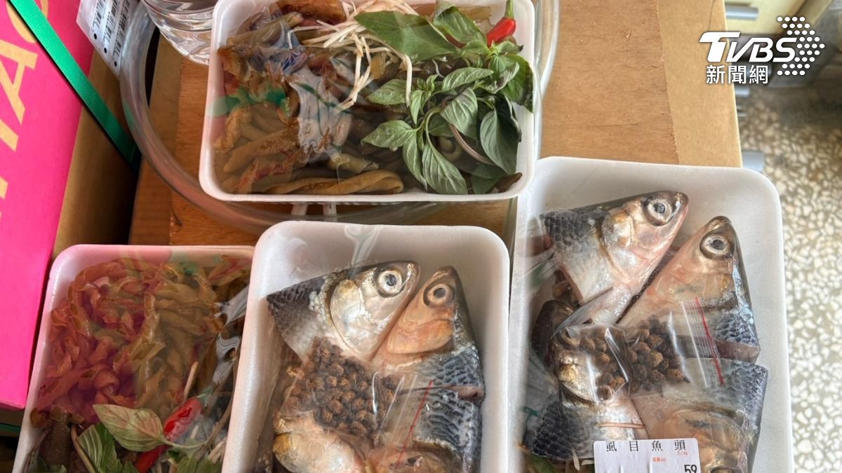 冷氣行業者表示,他們不敢煮也不敢用這些食材,因為根本不認識這個人。(圖/TVBS)