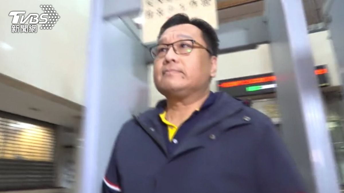 花蓮刑大劉姓大隊長，涉嫌在內湖分局任職偵查隊長期間洩密女性友人，遭北檢搜索約談。（圖／TVBS）