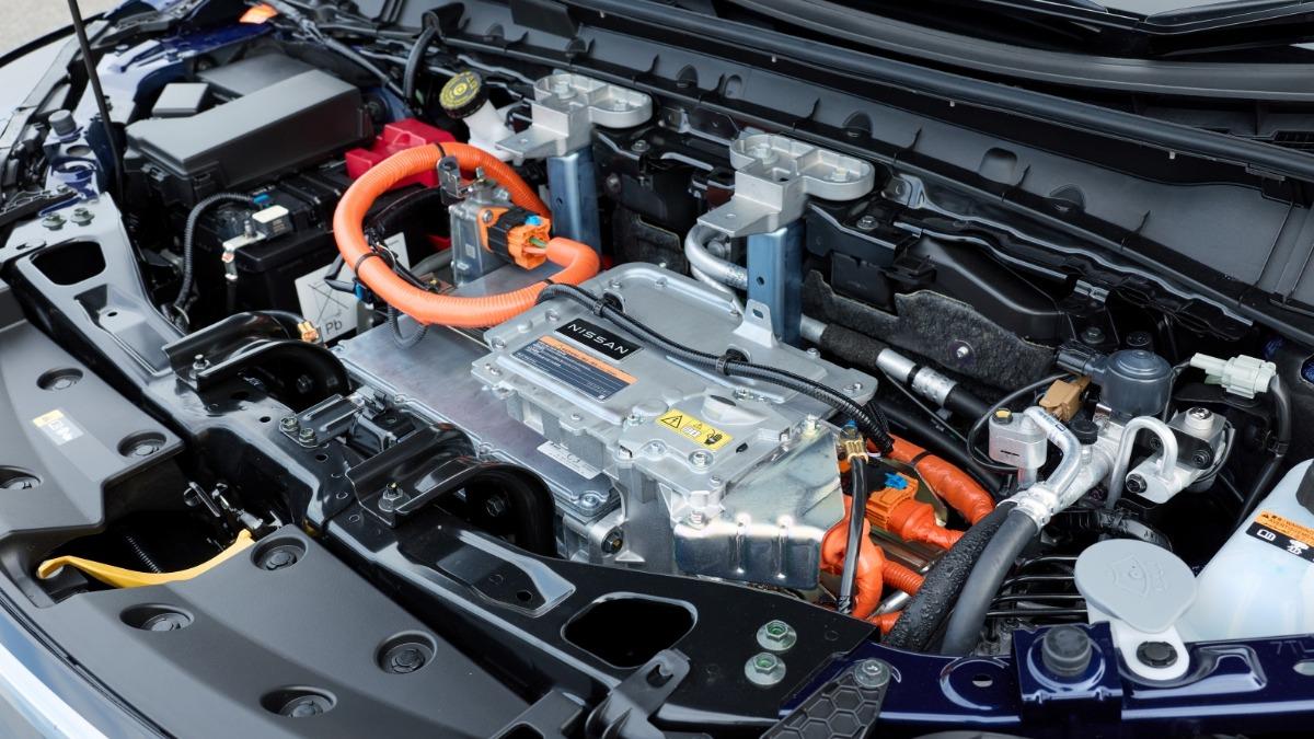 目前外界推測,Leaf Nismo仍提供55kWh與78kWh兩種電池規格,並採前輪驅動配置。(圖/Nissan提供)