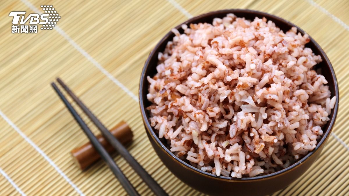 比白飯健康?醫揭「五穀米、燕麥」藏高磷危機:腎友吃錯恐出事