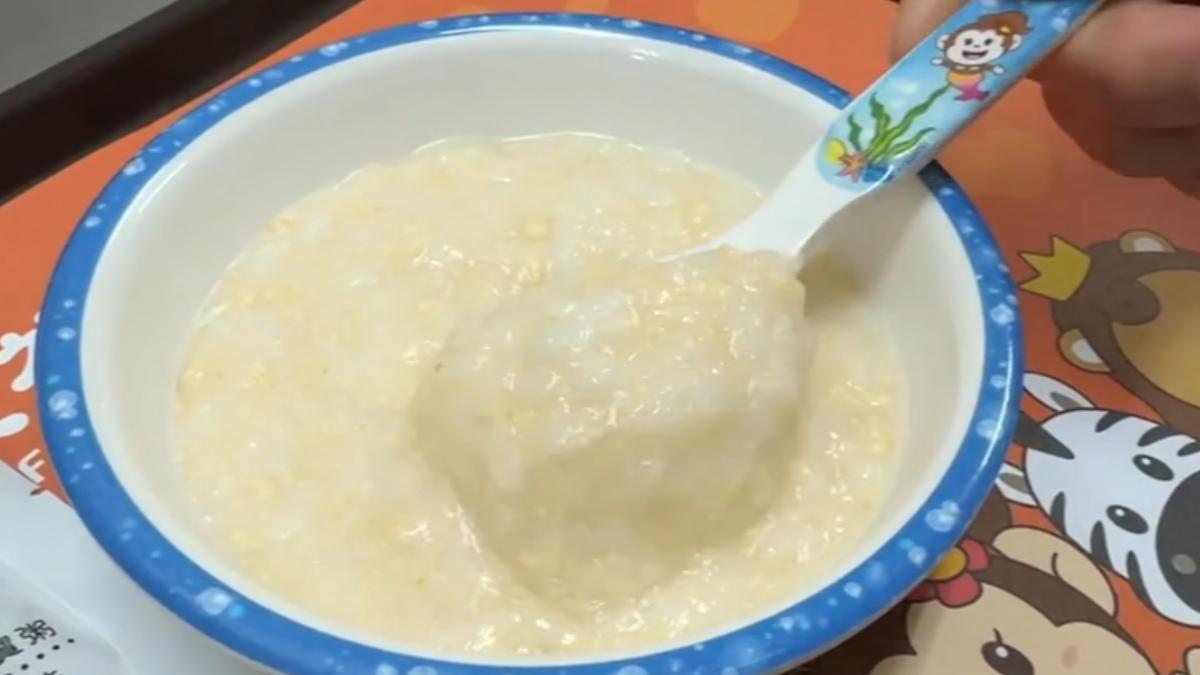 六福村寶寶粥故意標錯價。(圖/TVBS)
