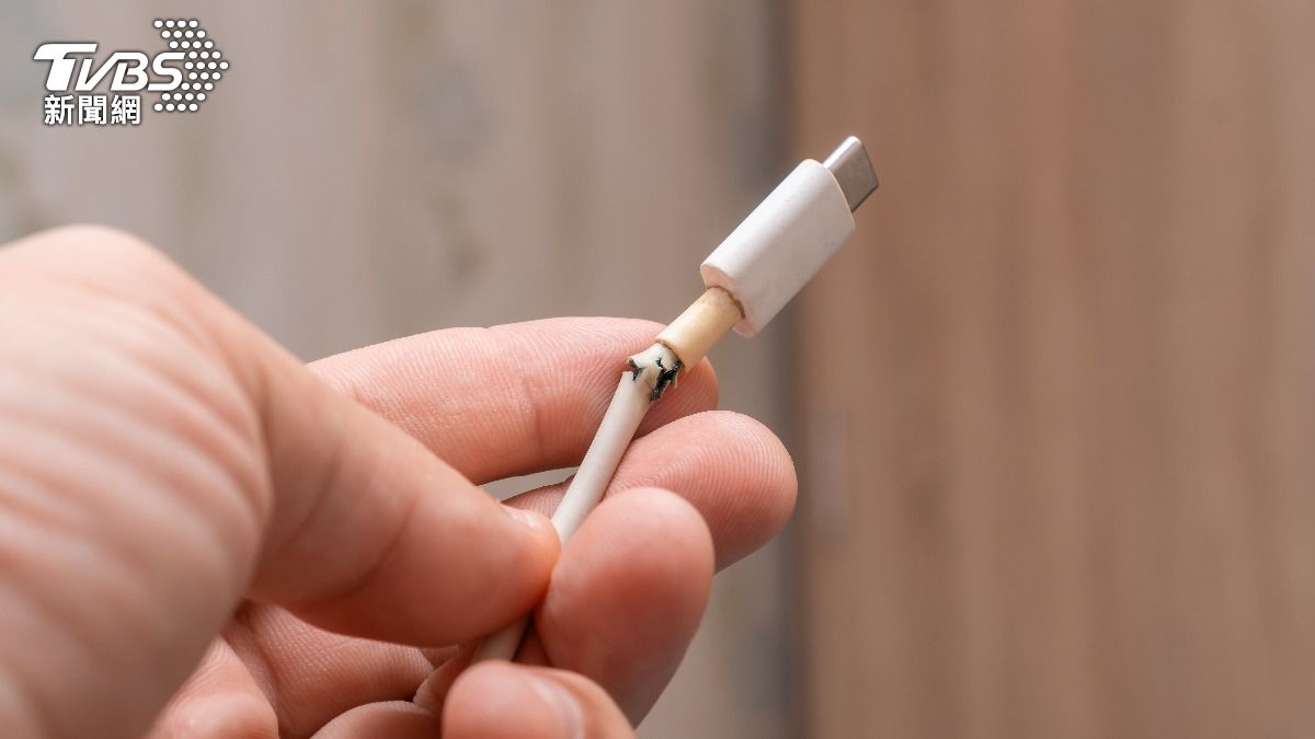 家中壞掉、接觸不良的充電線別急著丟！（示意圖／shutterstock達志影像）