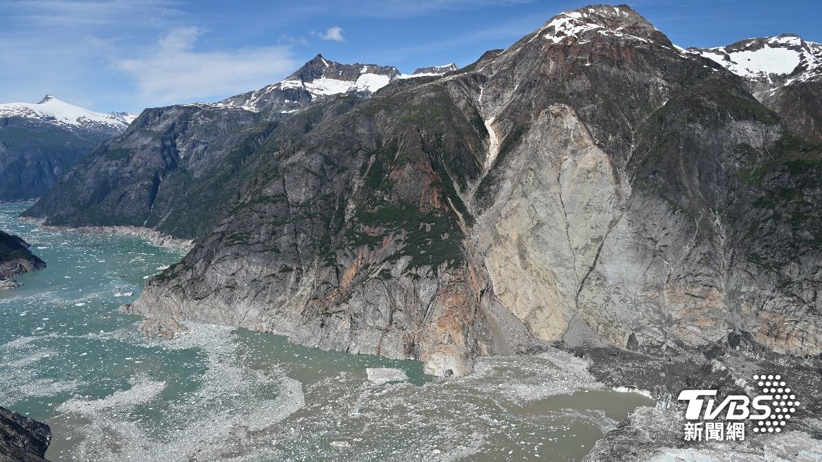 全球第2高海嘯現身!阿拉斯加山崩掀巨浪 高度逼近101