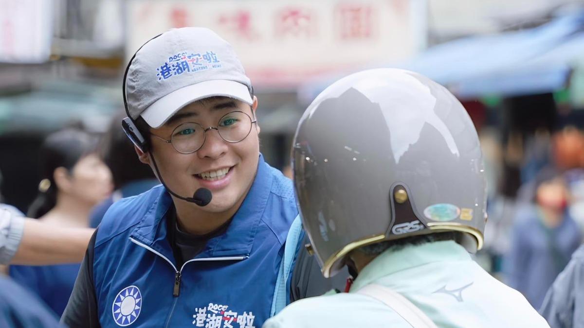 陳冠安分析最新台北市長選戰民調,指沈伯洋連綠支持者都挺不下去。(圖/翻攝自陳冠安臉書)