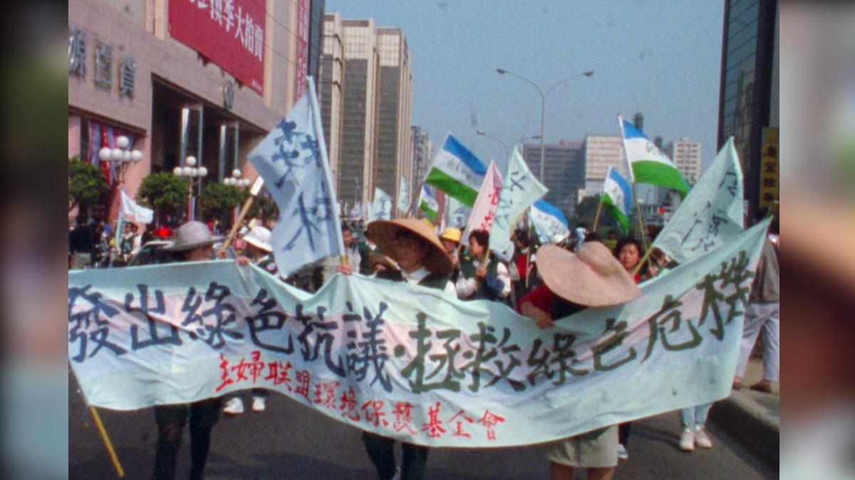 TIDF常設單元「時光台灣」選映導演李道明於1980年代後期,使用16mm膠卷拍攝的四部作品。(圖/國家影視聽中心提供)