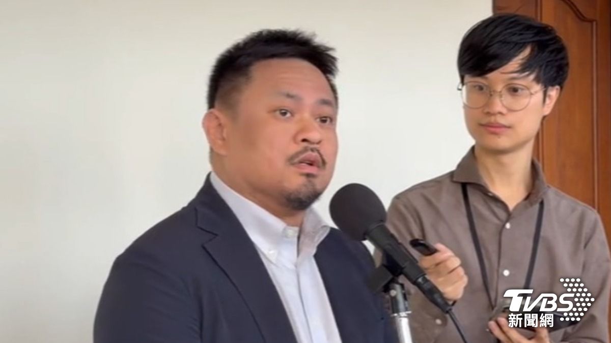 勞動部長洪申翰(圖/TVBS資料畫面)
