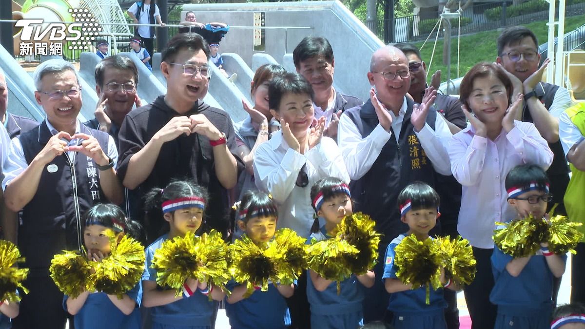 谷溜遊戲場設置34道溜滑梯,打造「全國最多的溜滑梯」。(圖/TVBS)