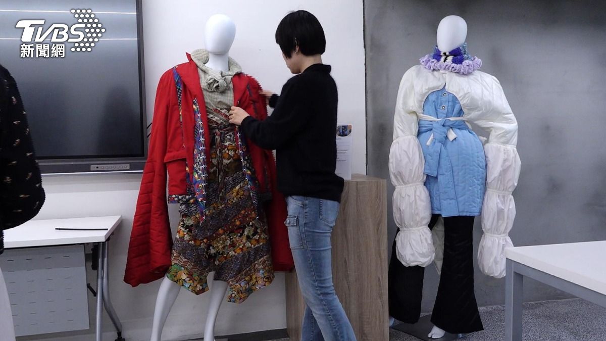 日本學生來台主修服裝設計學系,介紹他的服裝創作理念。(圖/TVBS)