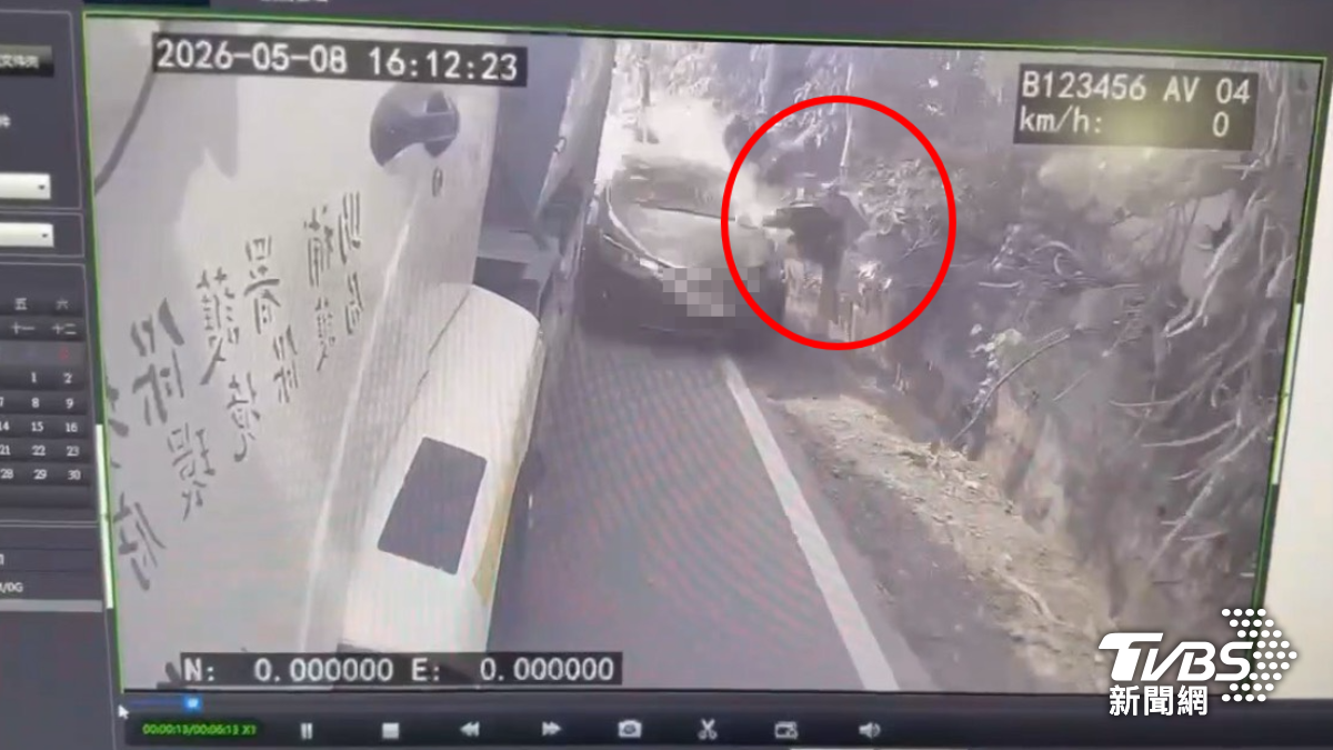 有片/垃圾車旁「鑽縫硬切」撞死主婦 肇事男稱:腦袋空白