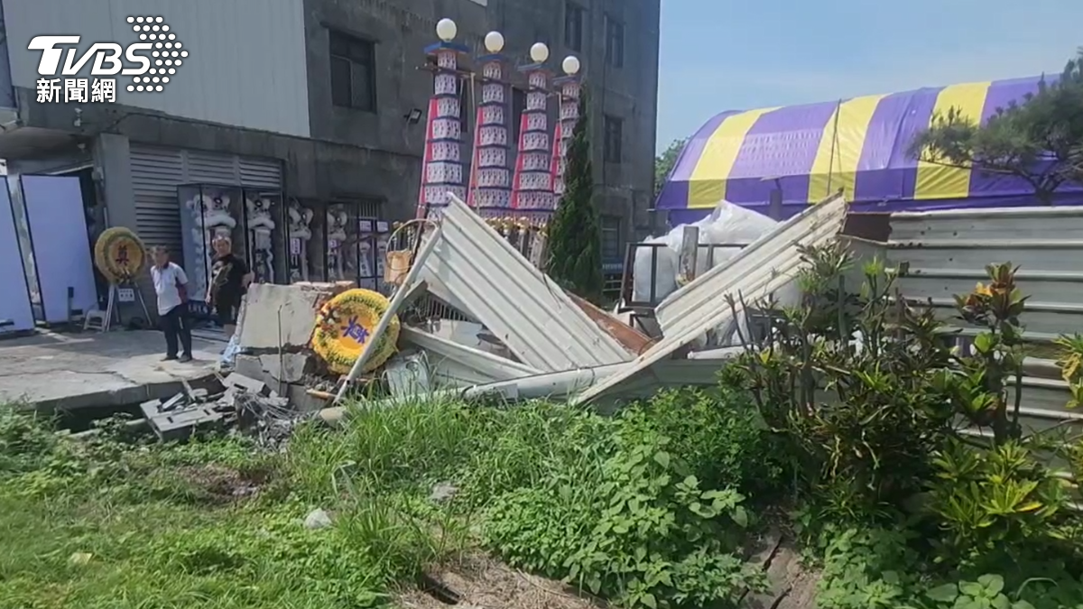 雲林婦上香途中遇死劫!大貨車失控衝喪宅 她遭捲輪下亡
