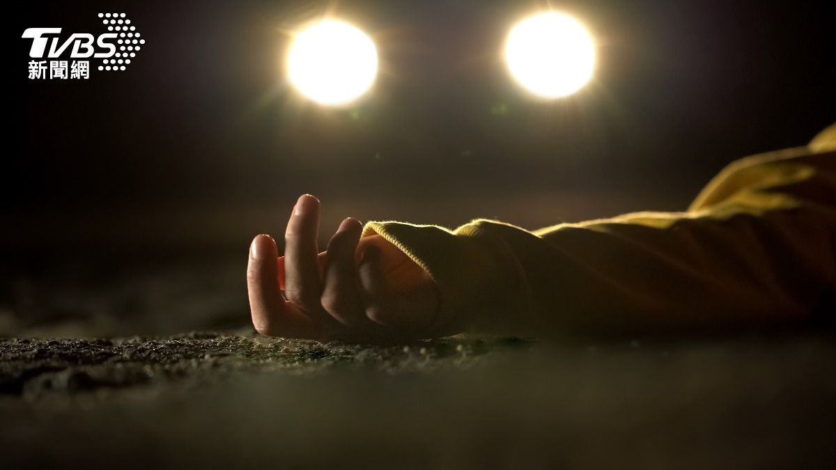 大陸發生一家三口在車內一氧化碳中毒的事件。圖僅為示意。（圖／Shutterstock達志影像）