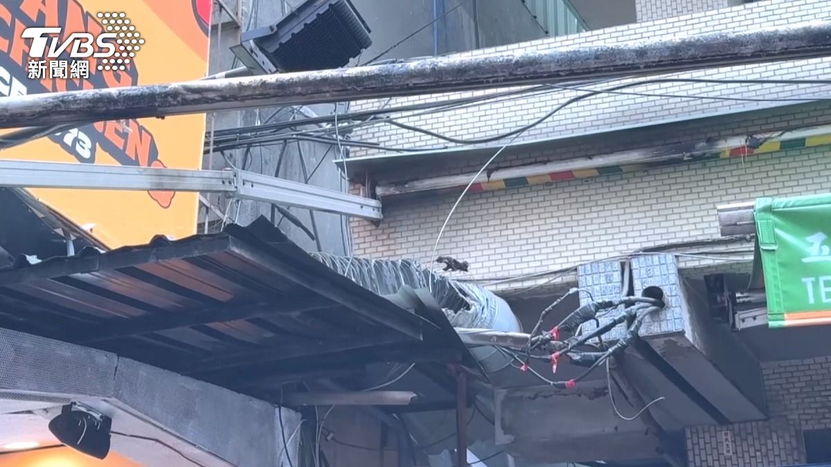 麻辣臭豆腐損失2百萬，冰店數十萬另有麵店。(圖／TVBS)