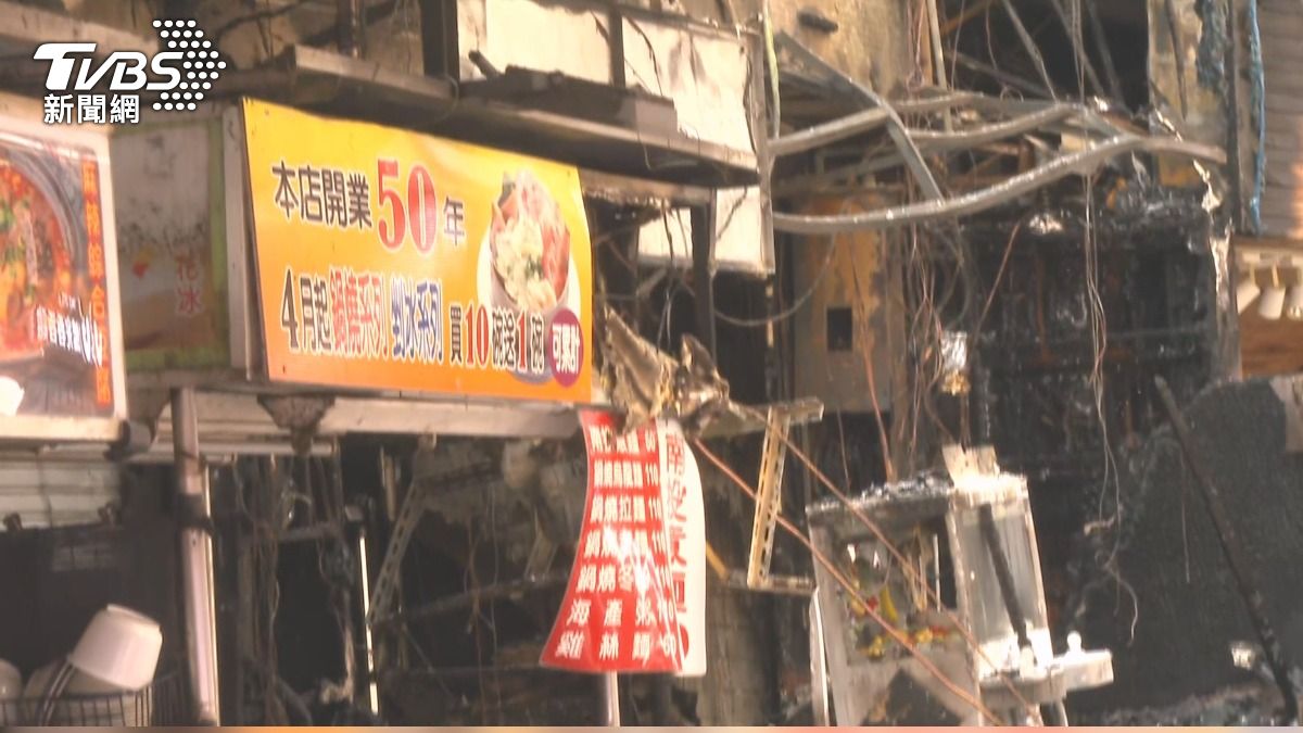 麻辣臭豆腐損失2百萬，冰店數十萬另有麵店。(圖／TVBS)