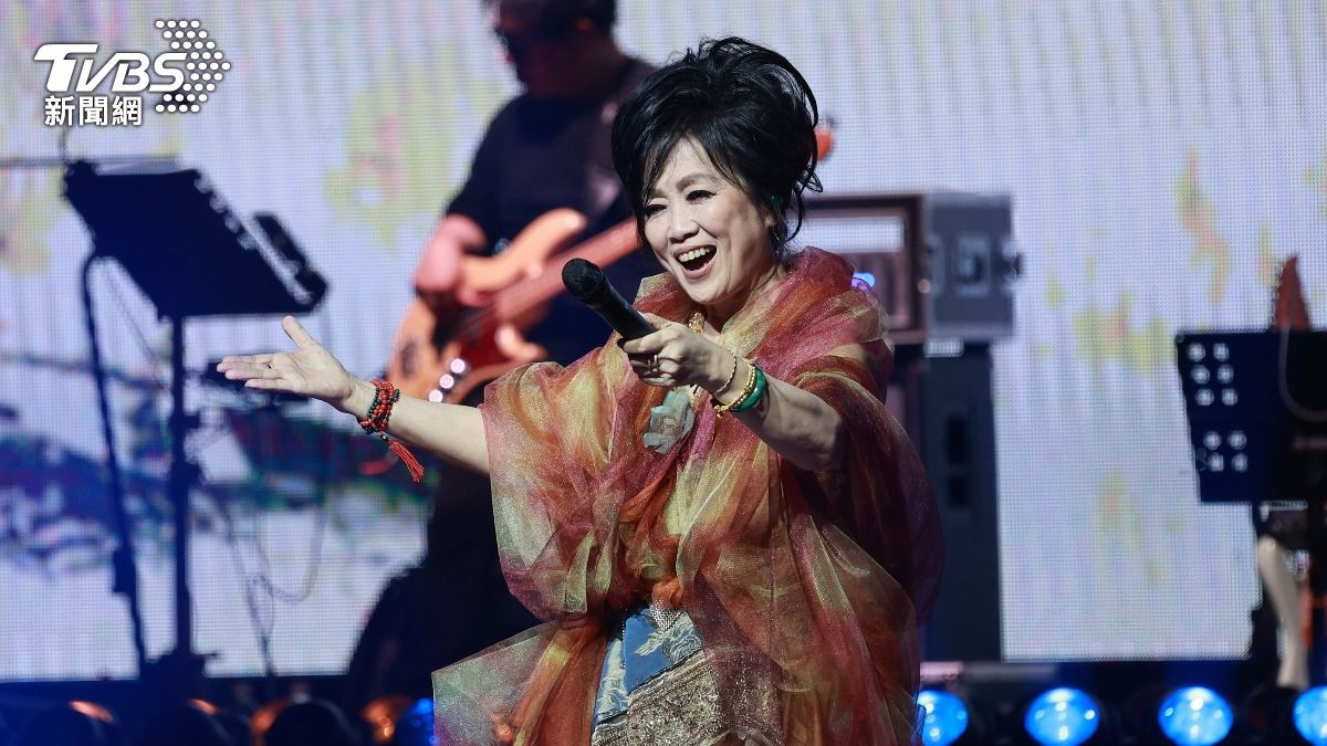 齊豫帶來許多經典好歌,邀全場大合唱。(圖/黃城碩攝)
