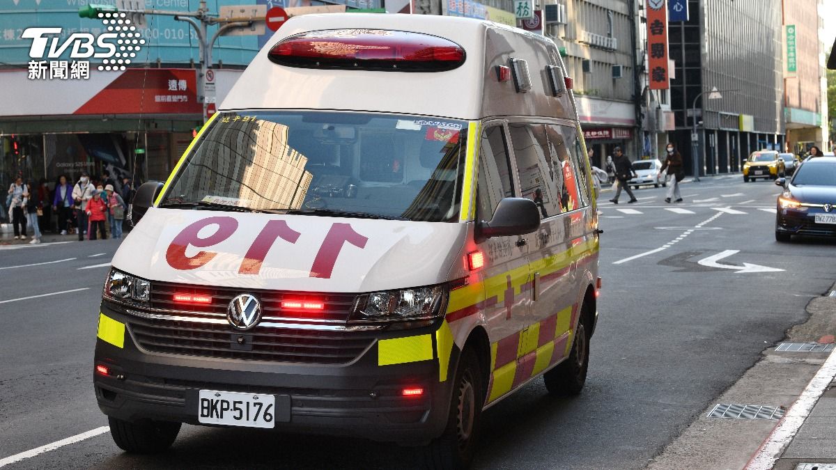 房東聞惡臭急報警!基隆67歲獨居男倒臥浴室 死亡多時