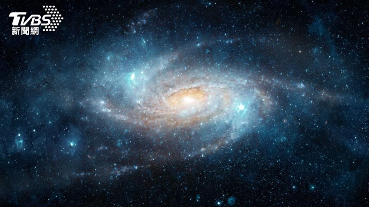 水瓶能量爆棚！「4星座」下半年迎人生轉折　他事業將面臨波動
