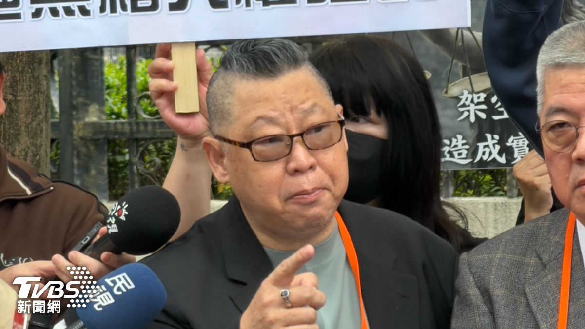 中華人權協會理事長魏憶龍。（圖／TVBS）