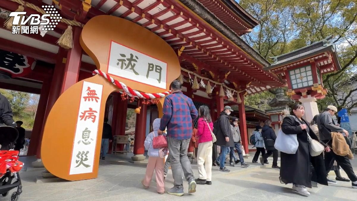 出國變貴,旅行社曝「雙國玩法」省很大。(圖/TVBS)