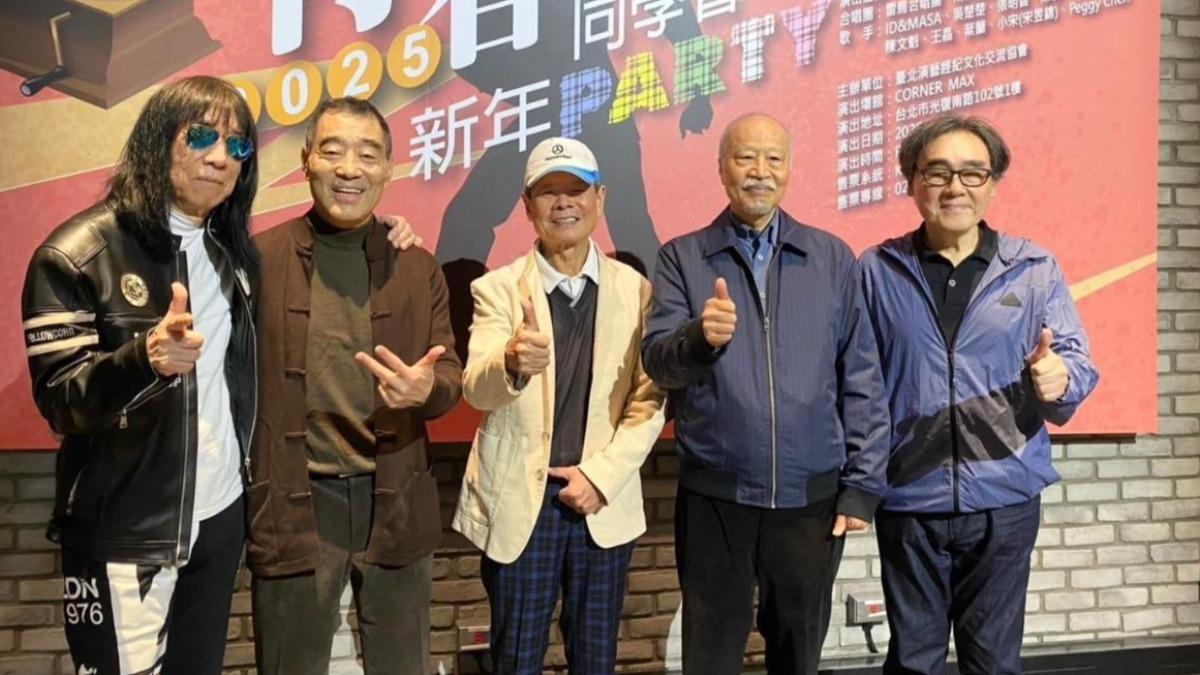 王祥基(左二)希望大陸藝人以座談會、簽名會交流。(圖/台北演藝經紀文化交流協會提供)
