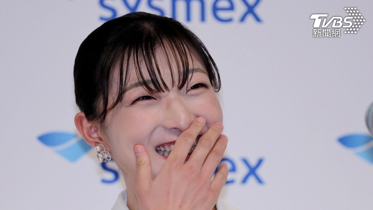 退役記者會投震撼彈！「日本花滑女王」坂本花織突宣布：我結婚了
