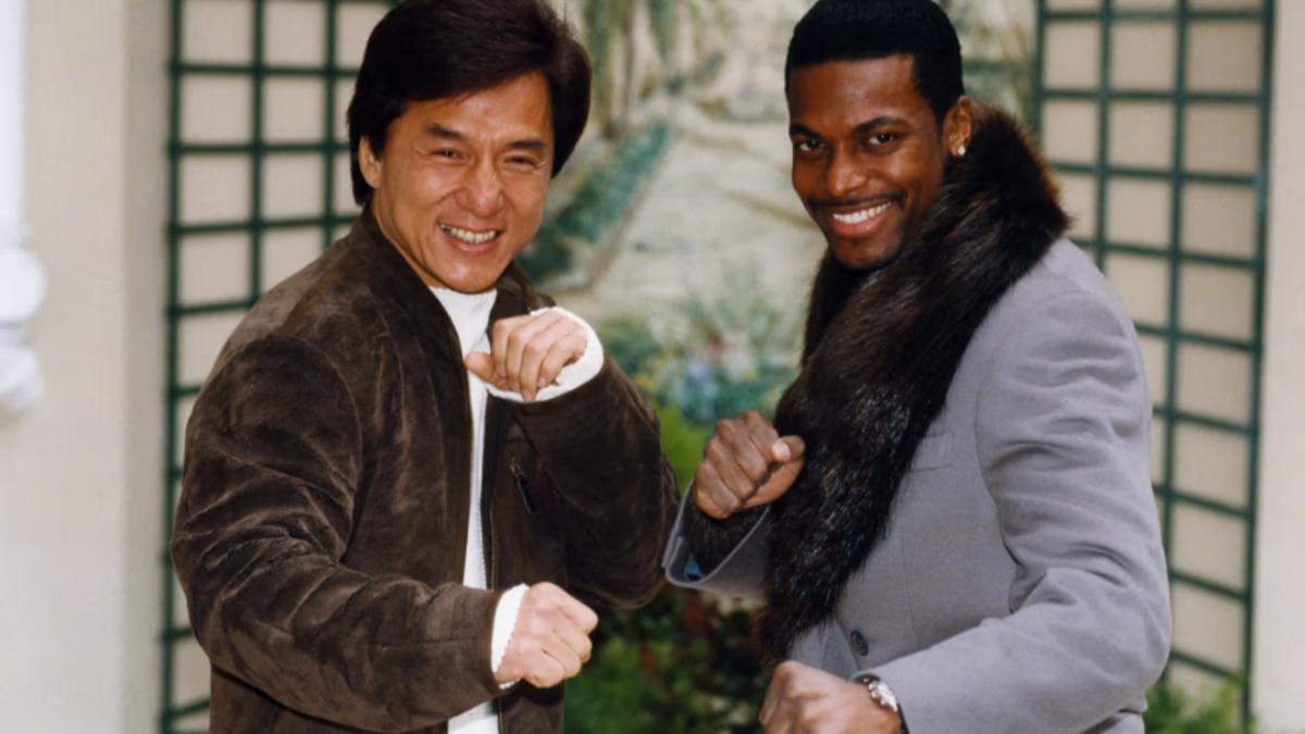 《尖峰時刻 》前三部作品由成龍與克里斯·塔克(Chris Tucker)主演。(圖/翻攝自Hype Beast)