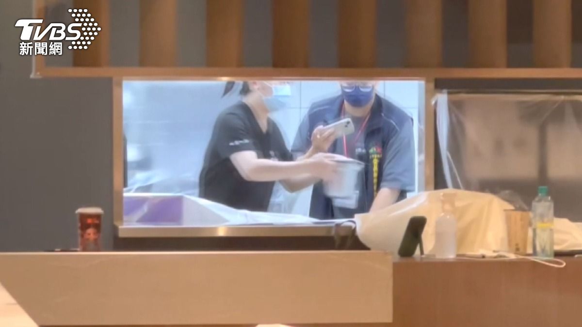 食安處表示，已正式啟動食品中毒調查程序，相關檢體將送驗 。(圖／TVBS)
