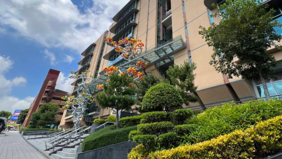 讓無照廠商溜進房代刀!台中榮總2醫「靠嘴執刀撈百萬」行徑曝