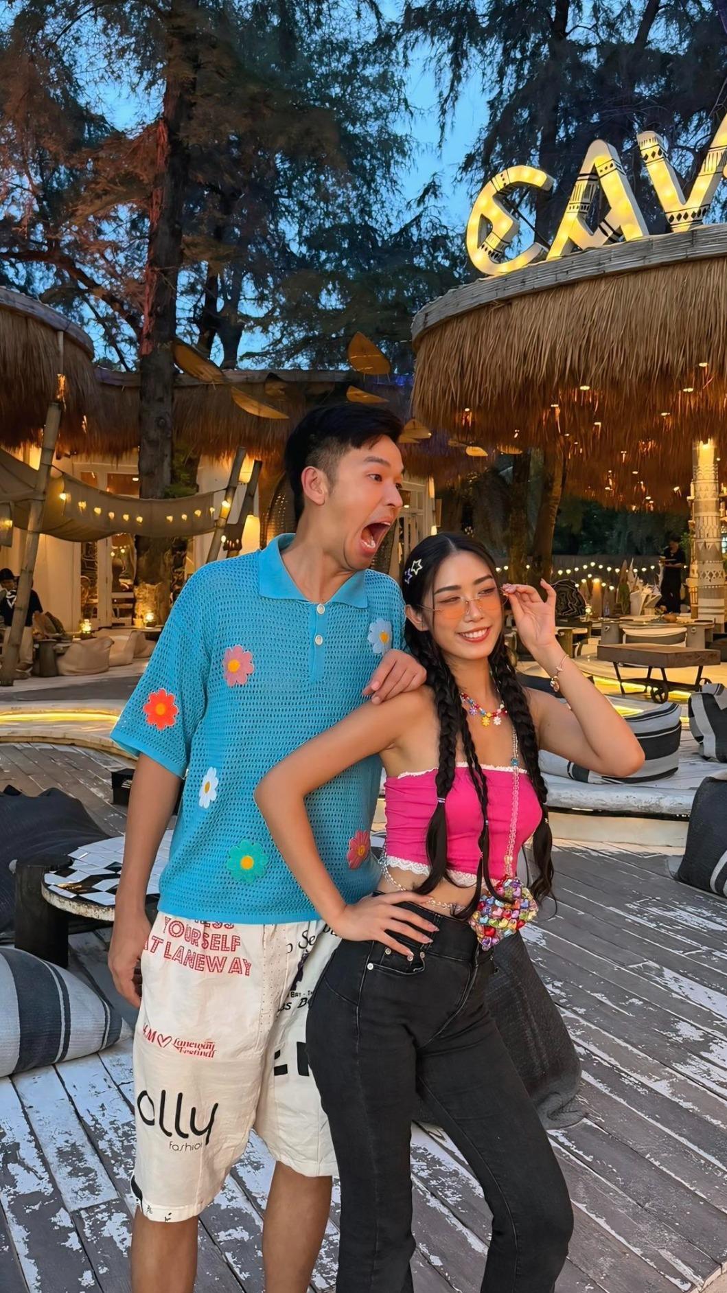香蕉和老婆Timmy即將迎接家中新成員。(圖/翻攝香蕉臉書)