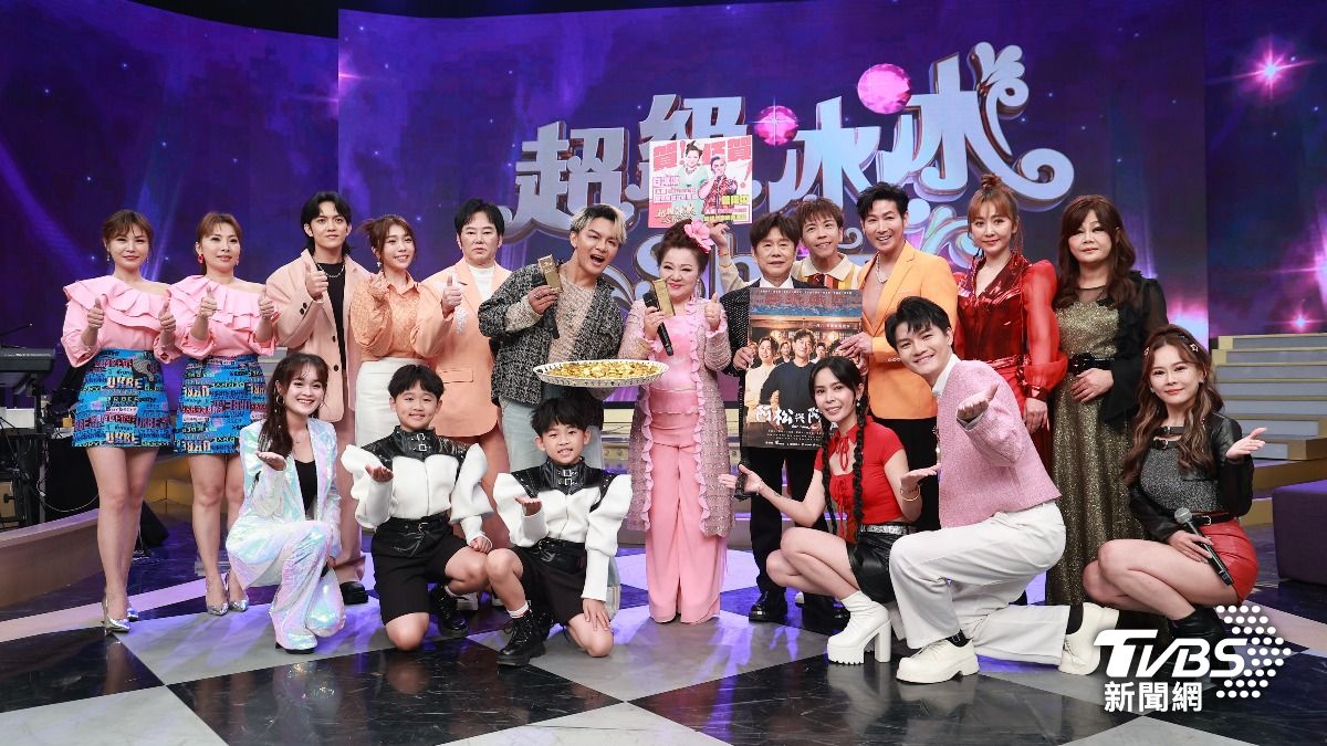 白冰冰與曾瑋中一起慶祝入圍金曲獎。(圖/黃城碩攝)