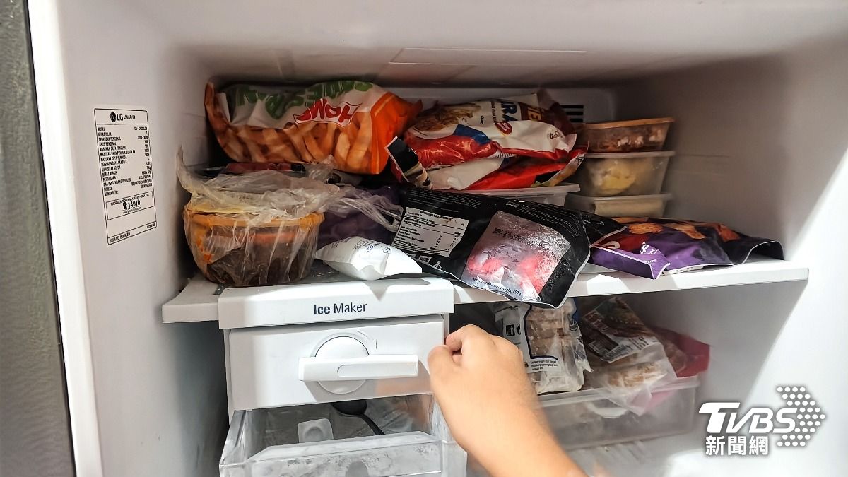過期冷凍食物照樣吃！老翁腦膜炎險沒命　醫揭保存期限