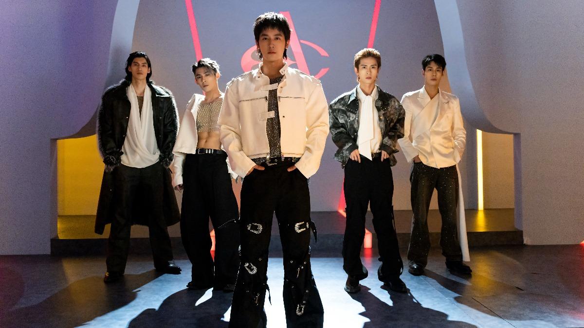 《男公館》由羅宏正（左起）、陳奕、張立昂、石知田、周予天主演。（圖／艾瑞克艾斯提供）