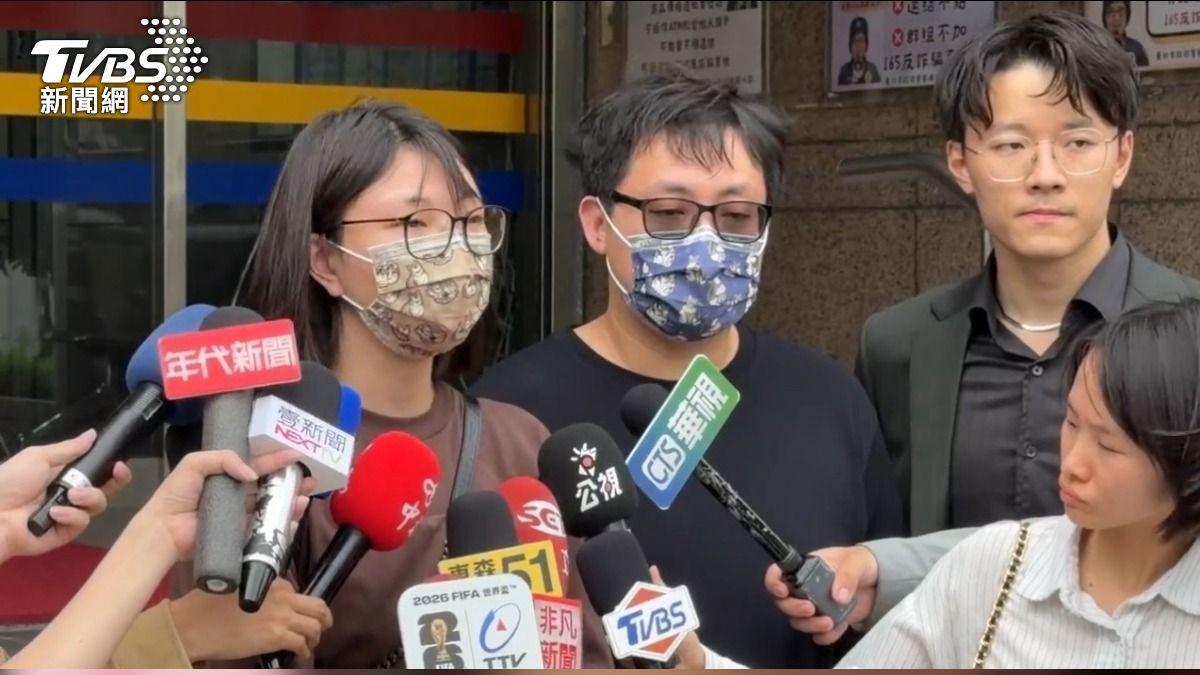 死者哥哥、姊姊出面受訪,認為業者須出面負責,也盼不要再有類似悲劇發生。(圖/蔡明勳攝)