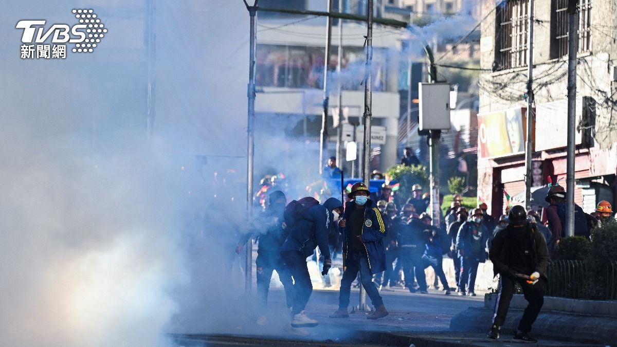 玻利維亞和智利最近都爆發暴動。(圖/達志影像路透社)